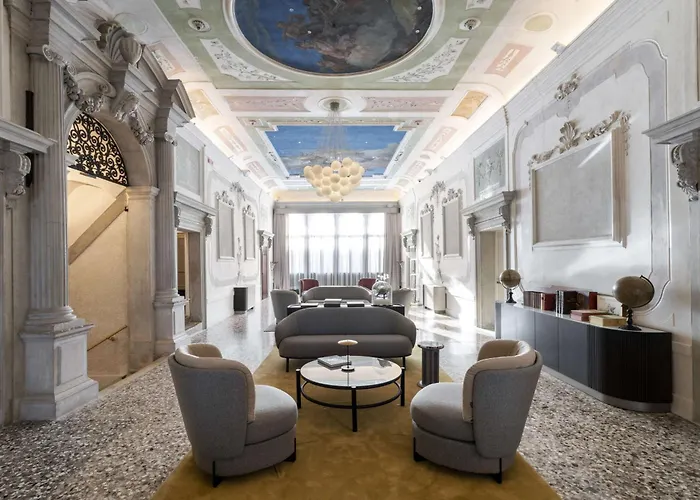 Radisson Collection , Palazzo NaniHotel Venise